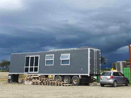 Sharla 's -completed -tiny -house -is -now -for -sale -on -Trade -Me