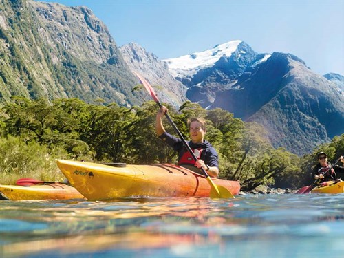 Southern -Discoveries -Kayaking