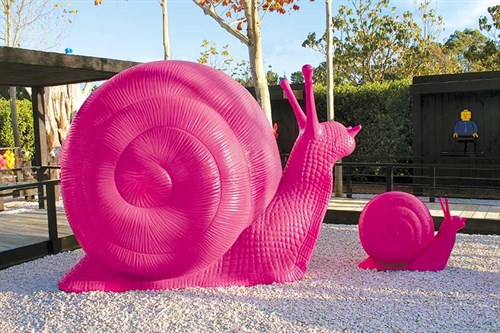 The -pink -snails