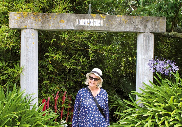Vivienne at Paloma Gardens